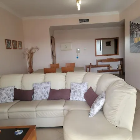 Апартаменты Spacious 2 Bedroom 2 Bathroom In Албуфейра