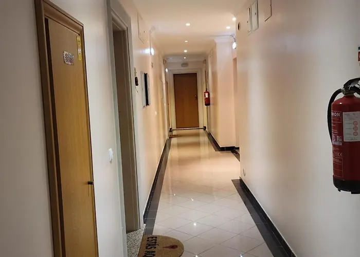 Spacious 2 Bedroom 2 Bathroom In