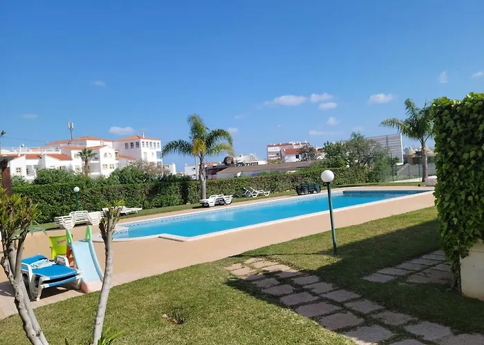 Apartment Spacious 2 Bedroom 2 Bathroom In Albufeira