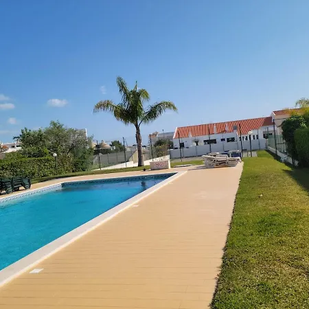 Apartament Spacious 2 Bedroom 2 Bathroom In *