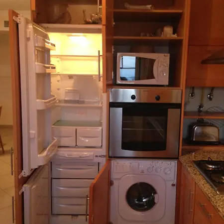 Spacious 2 Bedroom 2 Bathroom In Αλμπουφέιρα